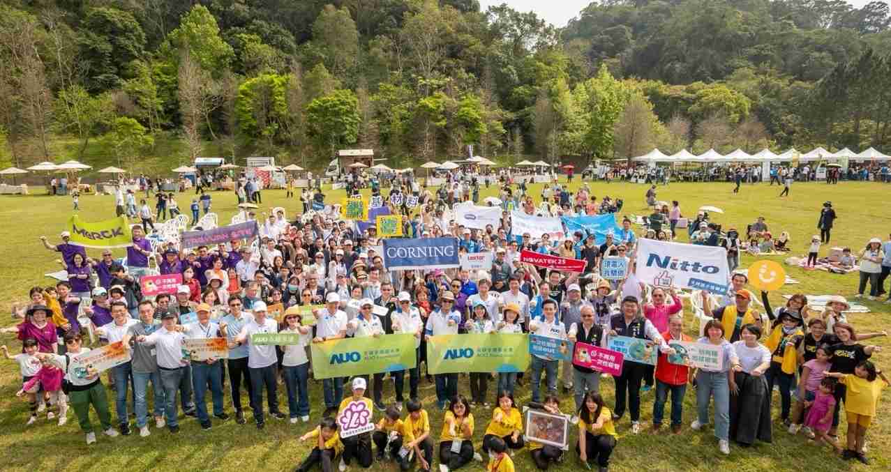 EBpay致力永续平衡发展，，，第14年入选DJSI世界指数成分股（DJSI World），，在全球顶尖电子设备仪器组件产业展现卓越的永续竞争力，，，，获国际指数肯定